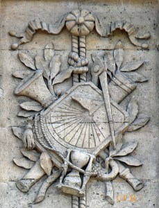 cadran_louvre_paris1