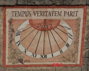 cadran-solaire-grambois-84-2